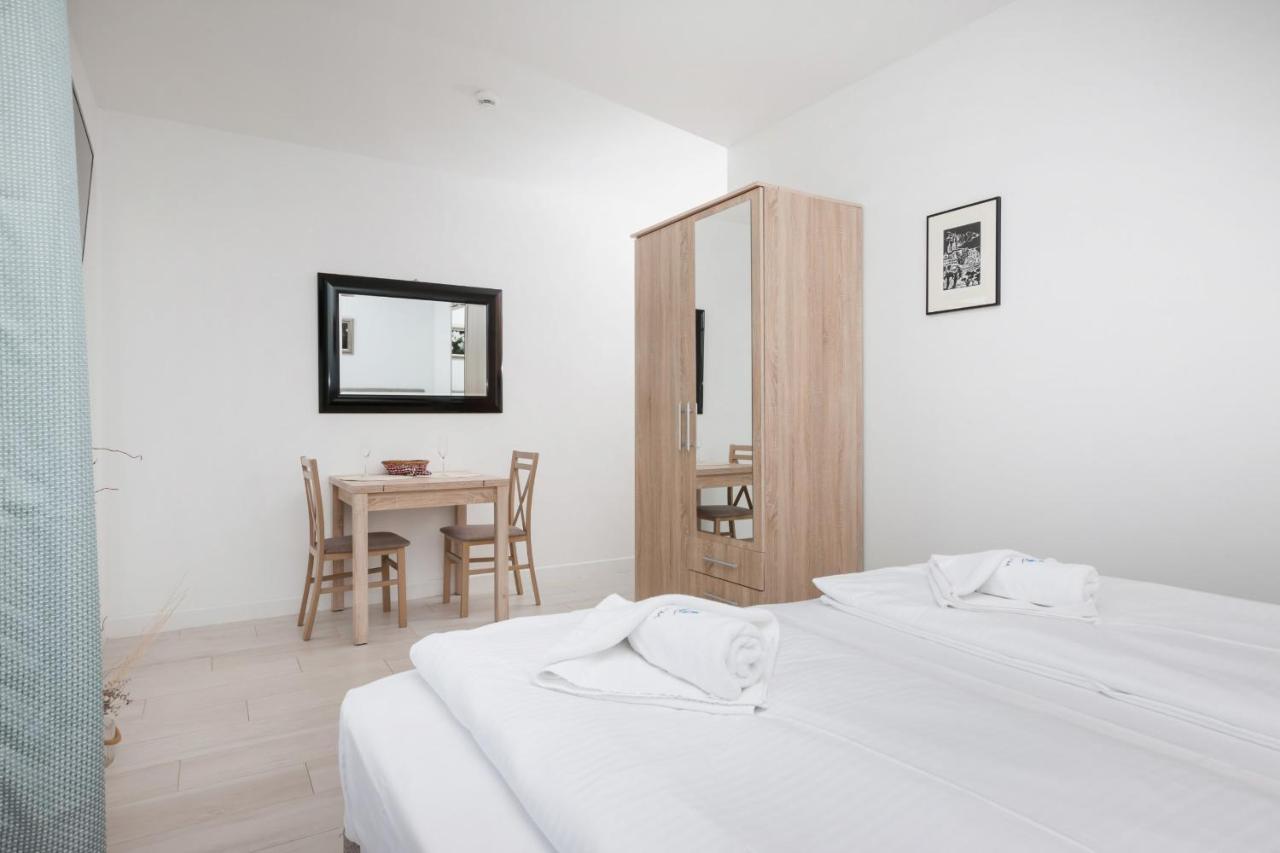 Apartamenty Aquamarina By Noclegi Renters سفينويتشي المظهر الخارجي الصورة