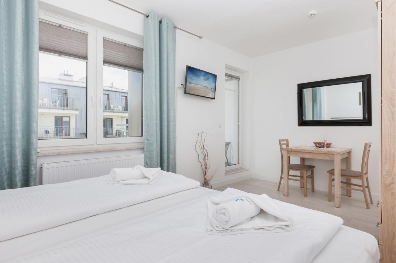 Apartamenty Aquamarina By Noclegi Renters سفينويتشي المظهر الخارجي الصورة
